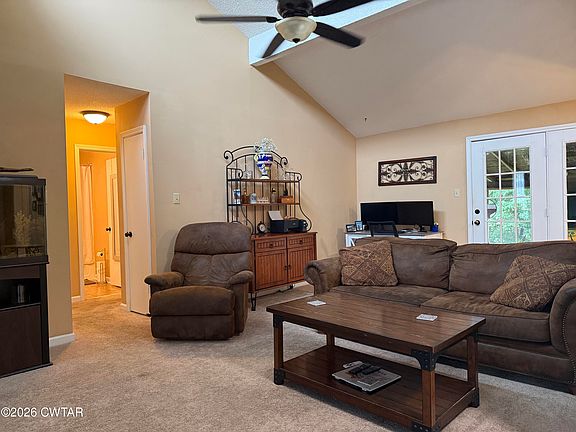 2nd image of 818 McManis Ave