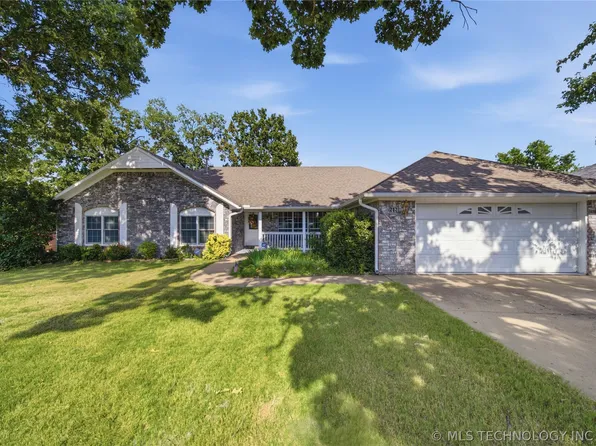202 Remington Pl, Tahlequah, OK 74464
