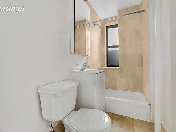 5th image of 226 E 53rd St APT 2A