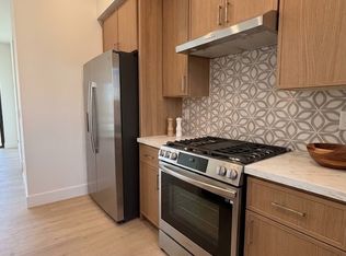 17409 Nordhoff St, Northridge, CA 91325