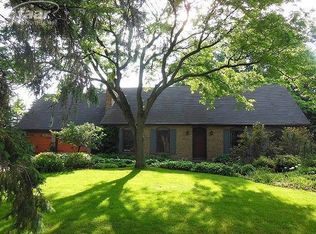 1480 Dyemeadow Ln, Flint, MI 48532