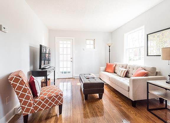 5th image of 2310 N Newton Cir