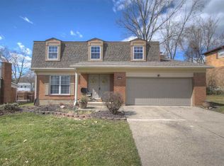 2906 University Dr, Crestview Hills, KY 41017