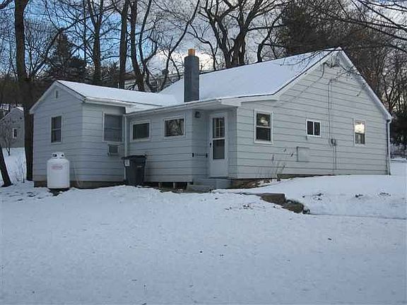 5th image of 23 Doty Ave