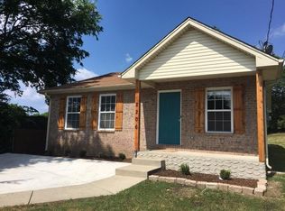 2206 Burns St, Nashville, TN 37216