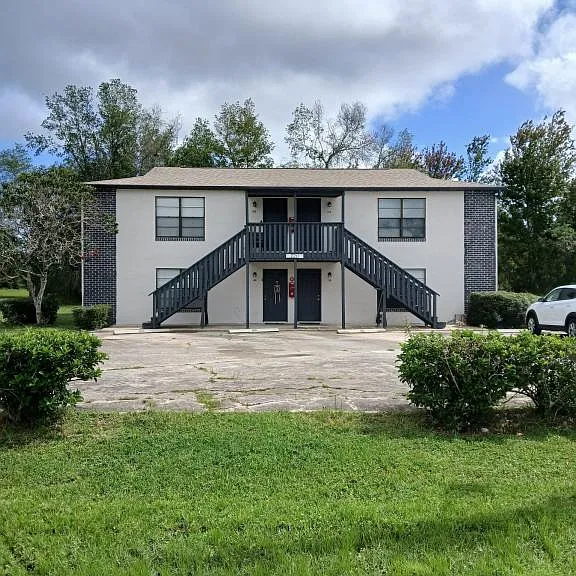 2205 Conway Dr #200 — Photo 1