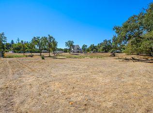 659 Red Tail Rd, Healdsburg, CA 95448
