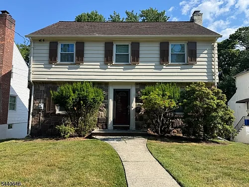 44 Greenwood Dr Photo 1