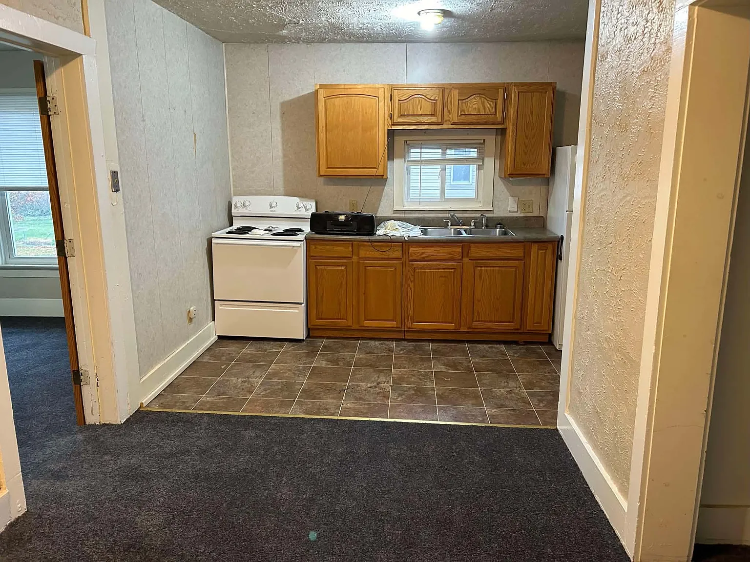2 bed, $550 — Photo 3