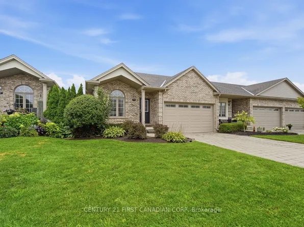 1571 Coronation Dr #7, London, ON N6G 5N9