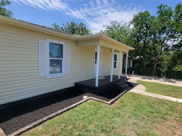 6025 Graham St, Lake Worth, TX 76135