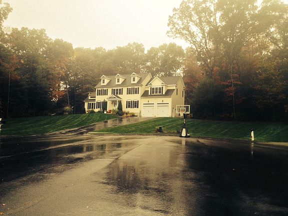 2nd image of 114 Forest Avenue