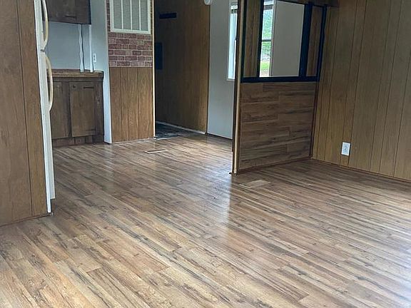 3rd image of 3010 21st Street Ln NE #12C