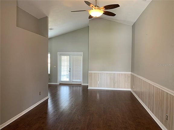 3rd image of 443 Waterford Way