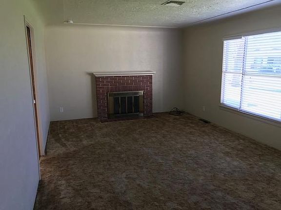 5th image of 438 N Sherman Ave