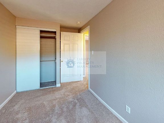 4th image of 34 E 4th St #B