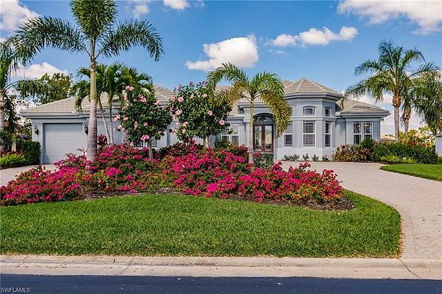 1st image of 20233 Country Club Dr