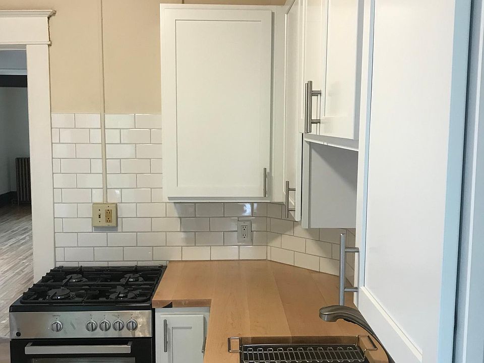 1st image of 3509 Grand Ave S #4