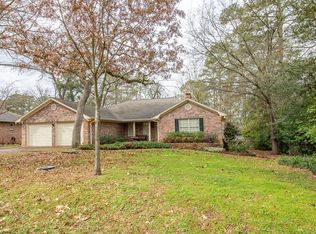 438 Lakeview Dr, Hideaway, TX 75771