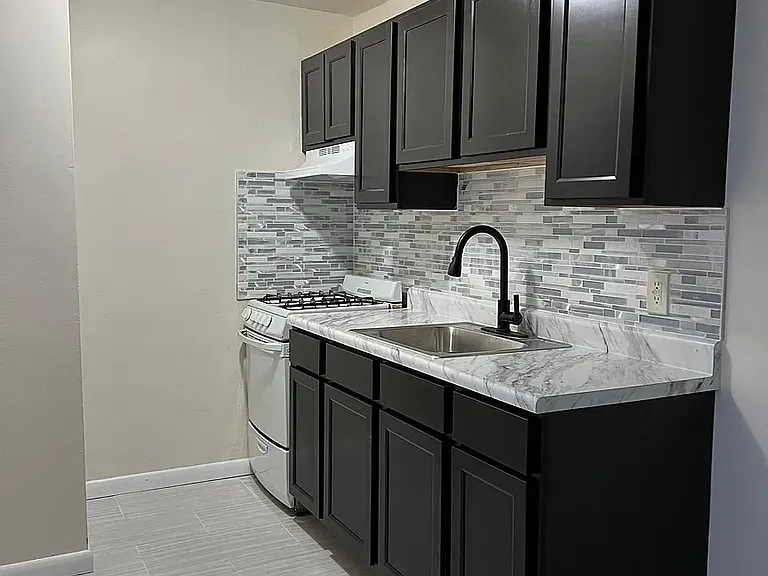384 Stuyvesant Ave #88 — Photo 2