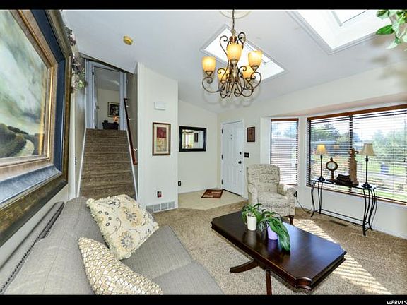 4th image of 3773 S Lorna Dr