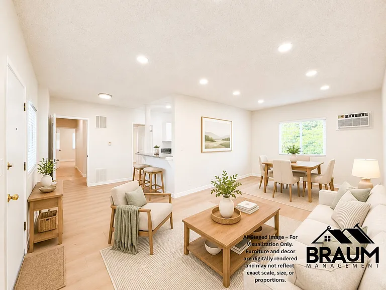 Villa East at Oxnard St. — Photo 1