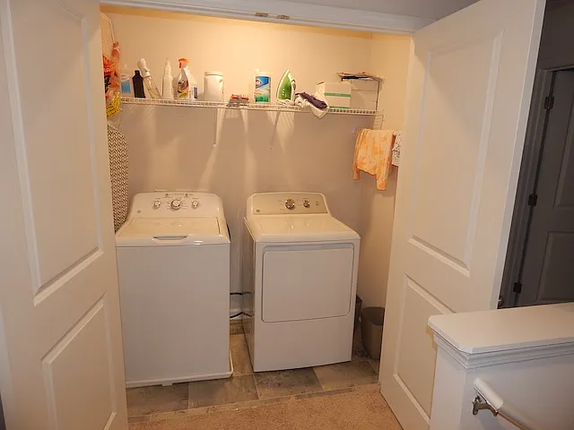 207 Oakmont Valley Trl — Photo 7