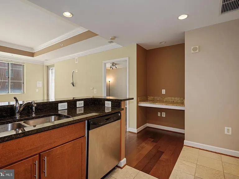 8191 Strawberry Ln #218 — Photo 16