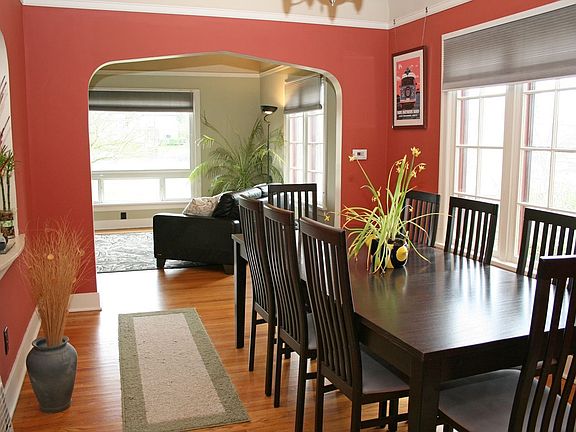 Fab dining rm