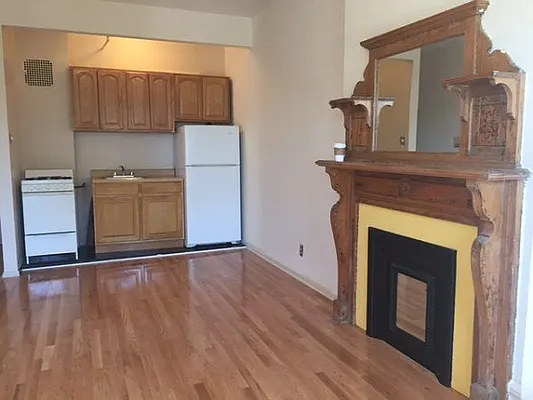 Rented by Perry Associates NYC Inc | media 14