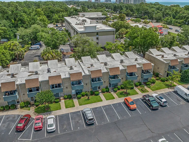 4701 N Kings Hwy #6 — Photo 38