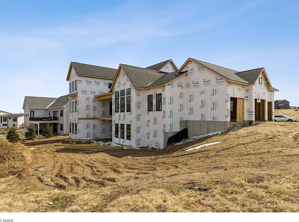 795 Century Cir Waukee, IA Zillow