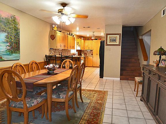 5th image of 1115 Somerset