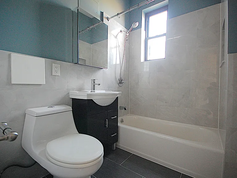 1034 Rutland Rd #2 — Photo 6