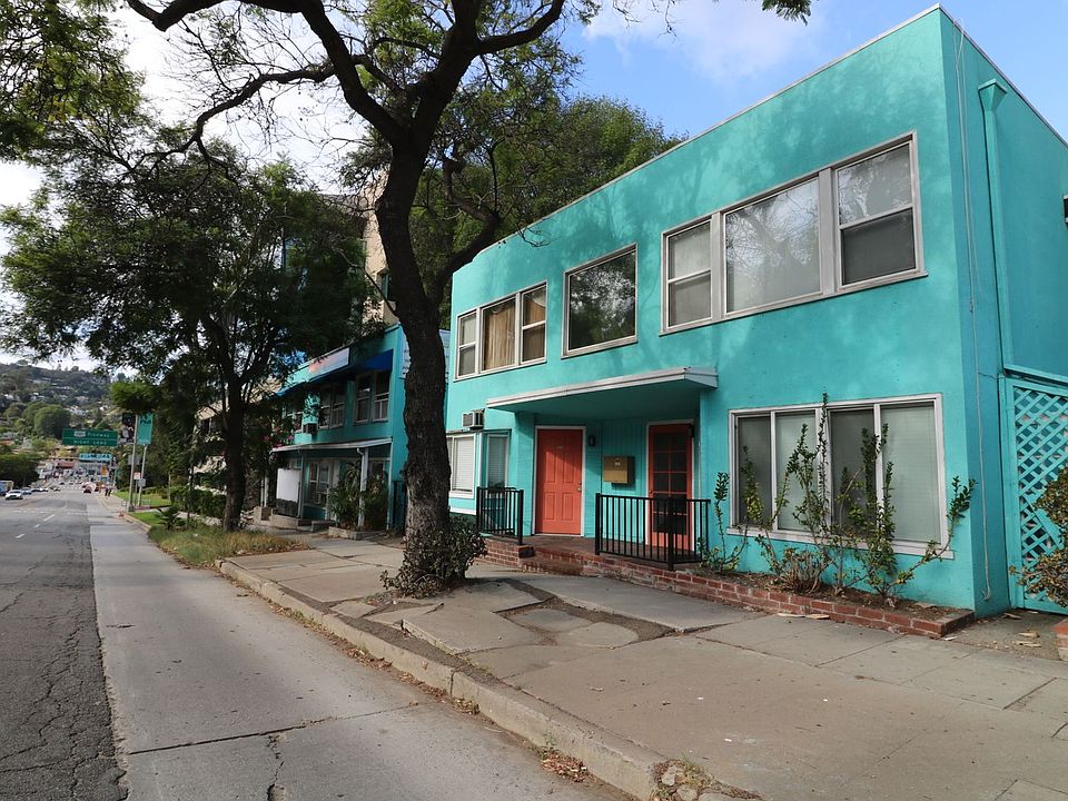 1st image of 3321 Barham Blvd #3317