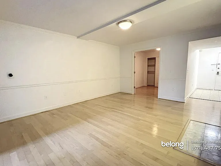 1276 N Wayne St #721 — Photo 10