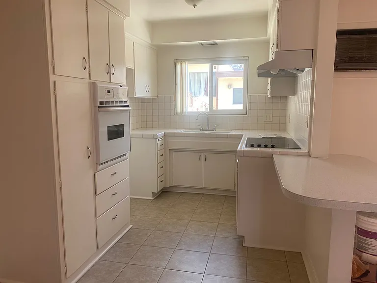 309 Cornell Dr #L — Photo 6