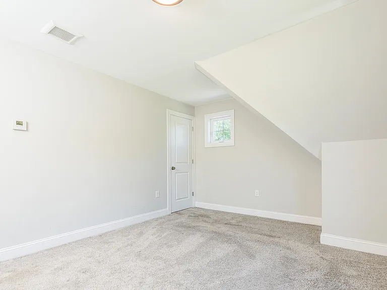 2 Cole Ln — Photo 28