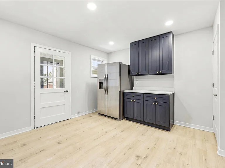 269 Monroe St — Photo 14
