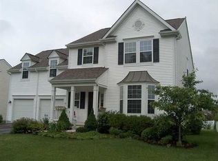 327 Vista Ridge Dr, Delaware, OH 43015