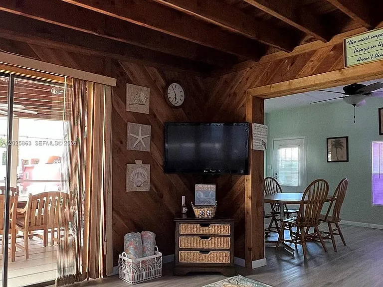 28 Eagle Dr #28 — Photo 3