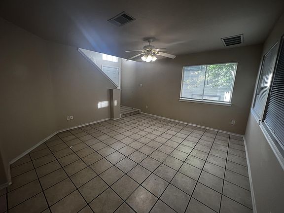 3rd image of 849 Sagewood Trl