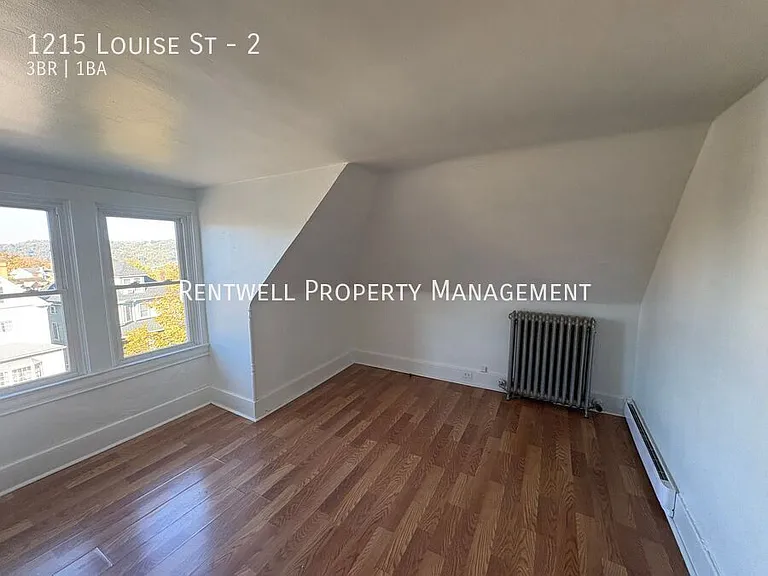 1215 Louise St #2 — Photo 15