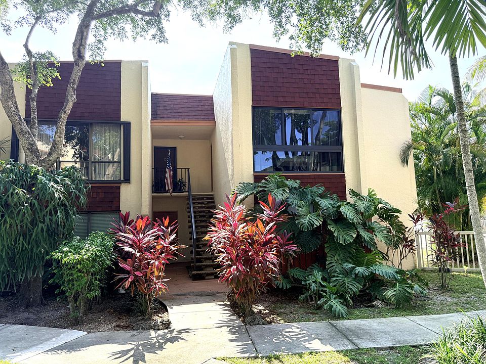 1st image of 301 N Pine Island Road #265