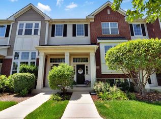 16745 Brighton Dr, Lemont, IL 60439
