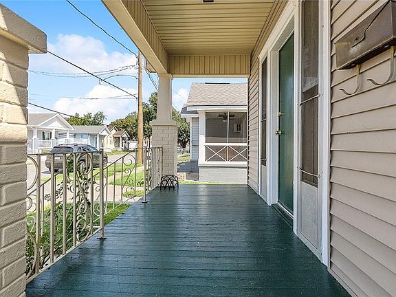 3rd image of 617 Allo Ave