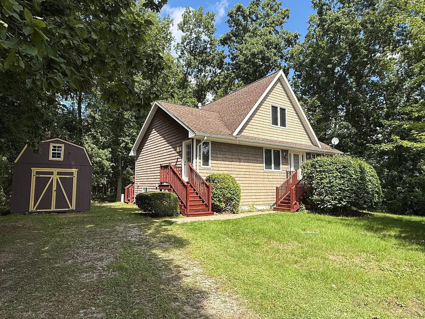 Coming Soon- Charming 3-Bedroom Home In Private Loch Erin Lake Community — Photo 1