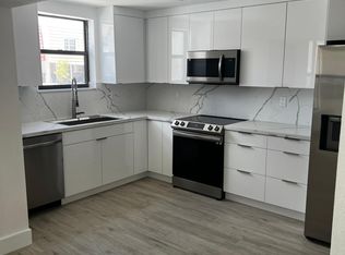 940 W 79th Pl, Hialeah, FL 33014