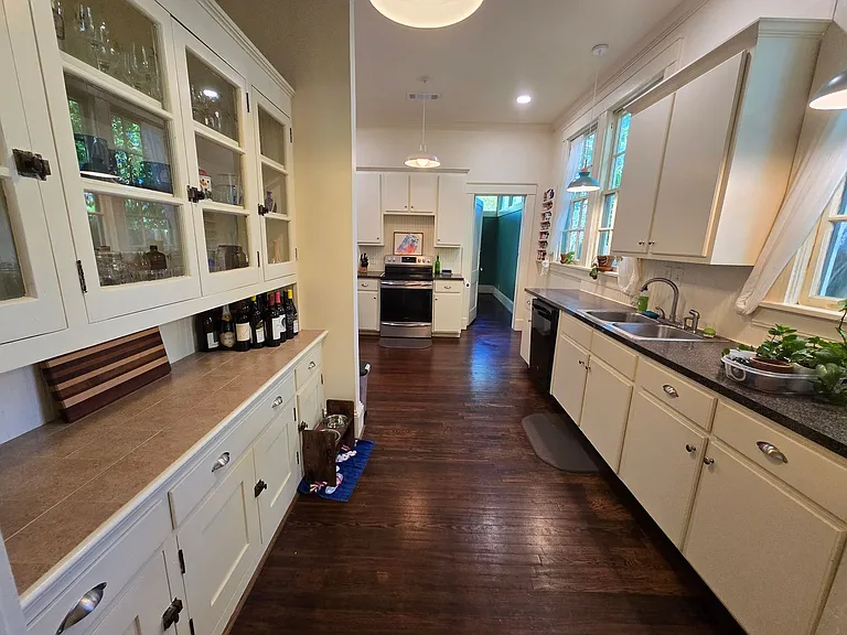 379 Felder Ave — Photo 4