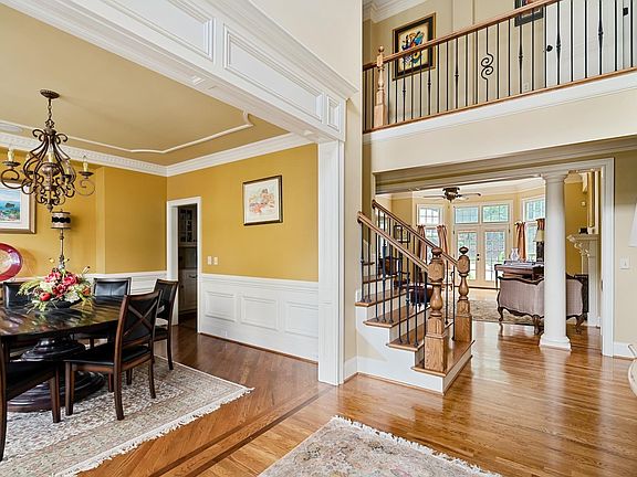 2nd image of 20 Highfield Ct